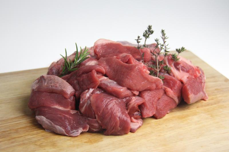 Poitrine sauté de veau sans os de 500g (FERME DES BEGUETS)