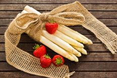 Asperges Violettes  cal  22+ (EARL  la Régie)